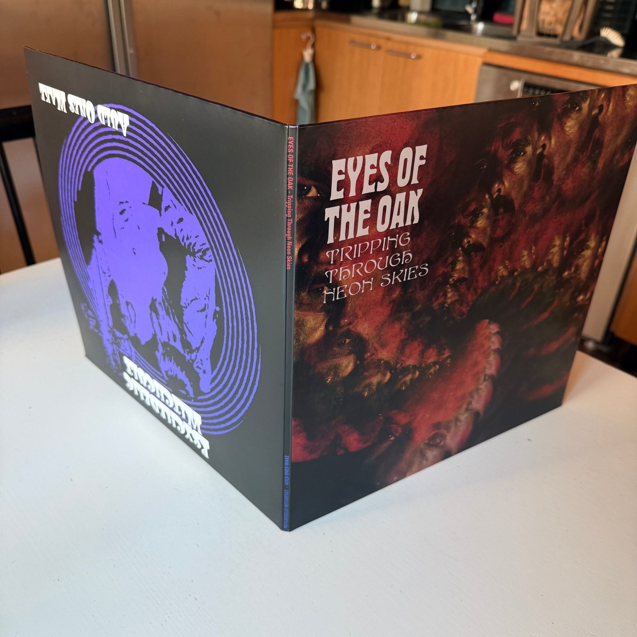 Eyes of the Oak // Psychedelic Witchcult Split (vinyl) - Majestic